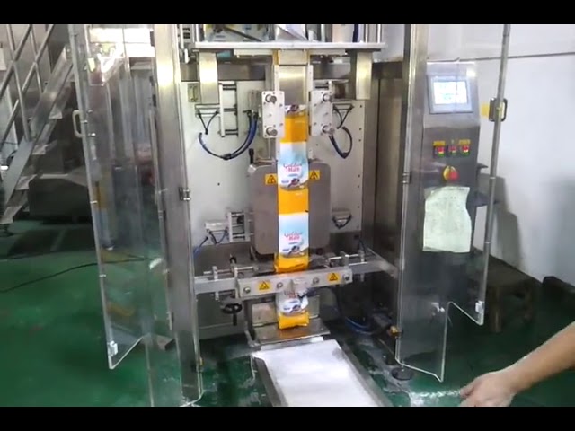 Volautomatiese Form Vul Seal Powder Packaging Machine vir 1 kg meel of koffieverpakker met klep